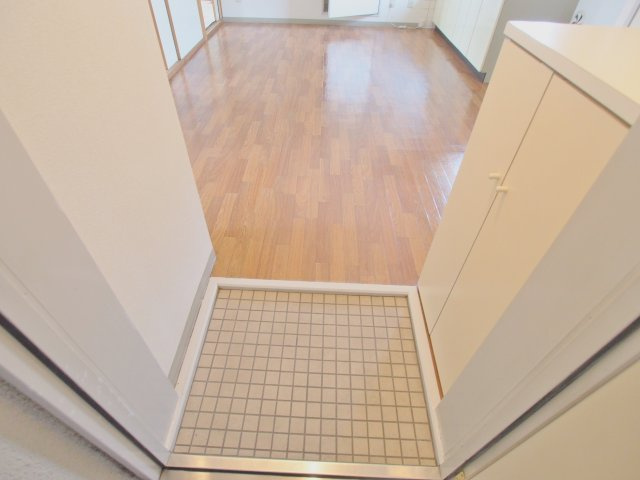 カーサ蟹原の玄関