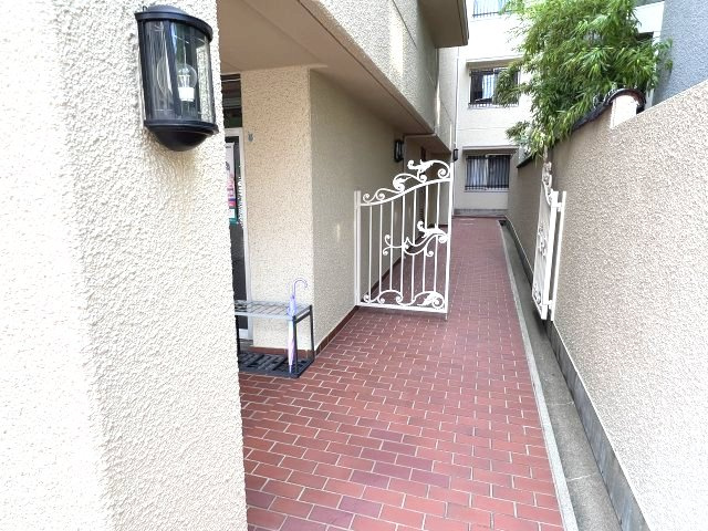 【エントランス】 | ニューライフ岡本