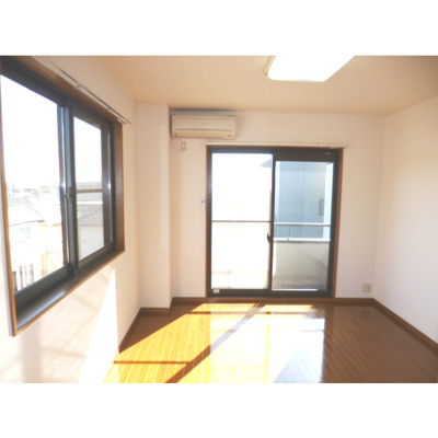 【居間・リビング】 | エスポワール港