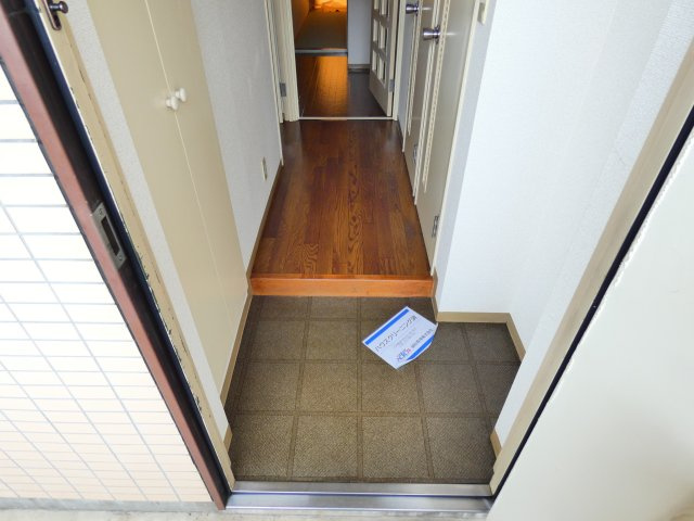 【玄関】