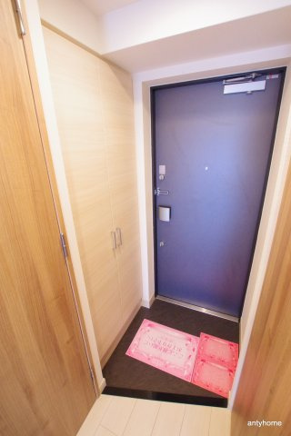 アスヴェル新大阪SOUTH　仲介手数料無料の玄関