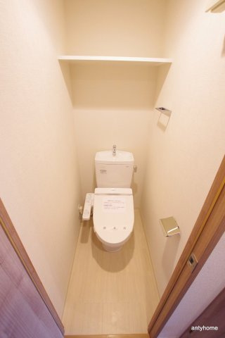 アスヴェル新大阪SOUTH　仲介手数料無料のトイレ