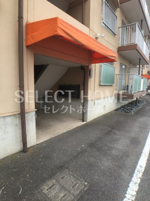 【エントランス】 | Ｒａｐｐｏｒｔｉ | 建物の内部です