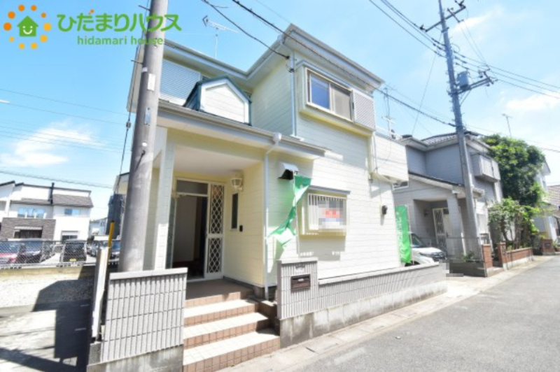 鴻巣市上谷　中古一戸建ての外観