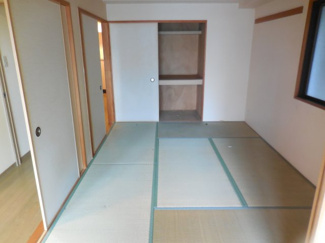 【寝室】