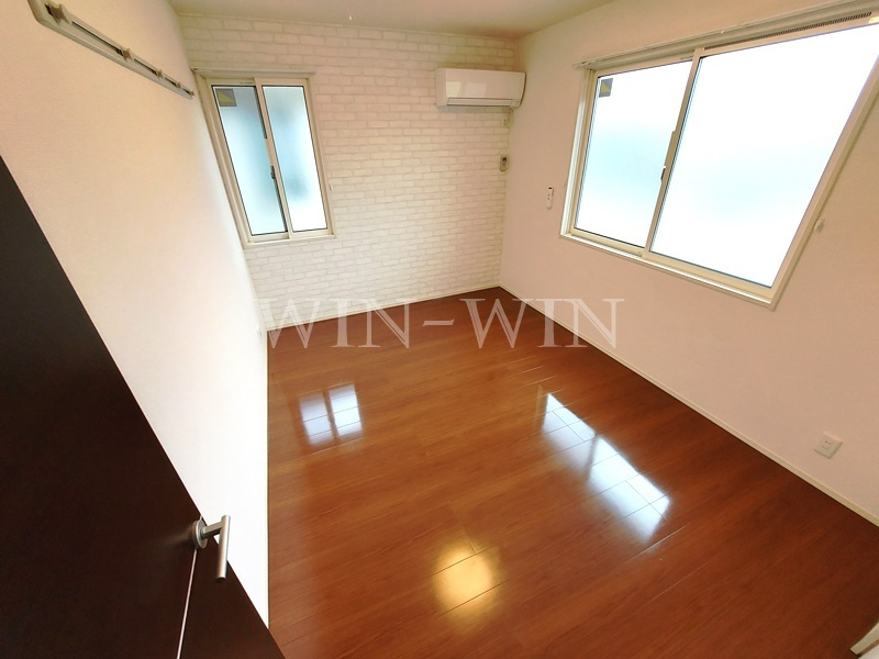 豊橋市牛川町字東側の一戸建ての寝室