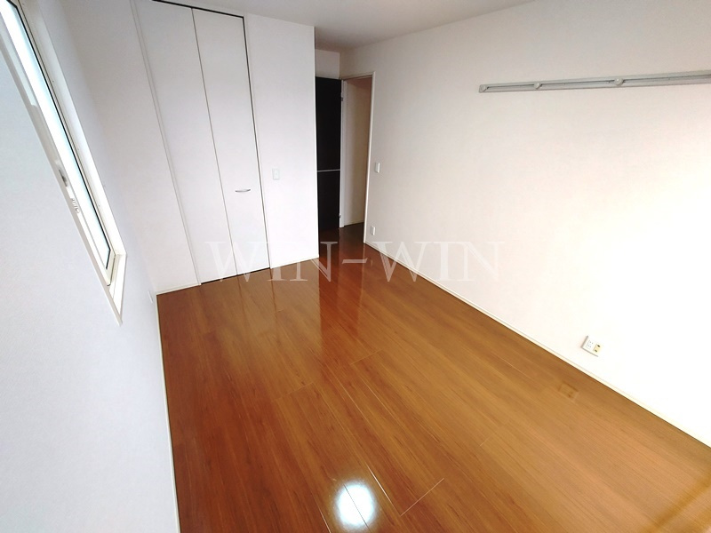 豊橋市牛川町字東側の一戸建ての寝室