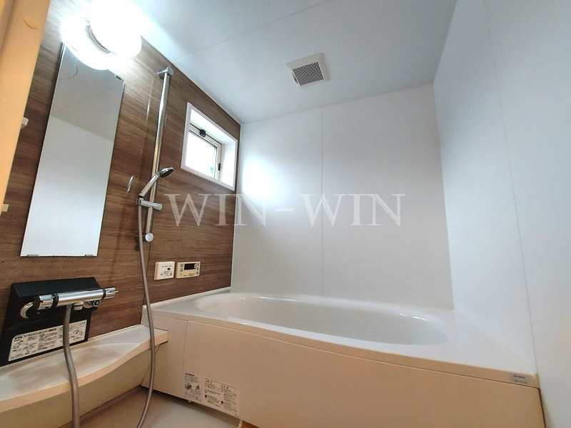 豊橋市牛川町字東側の一戸建ての浴室