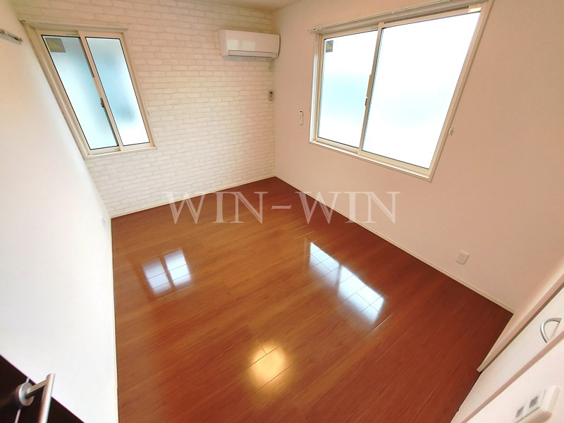 豊橋市牛川町字東側の一戸建ての寝室