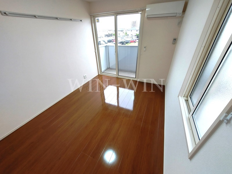 豊橋市牛川町字東側の一戸建ての寝室