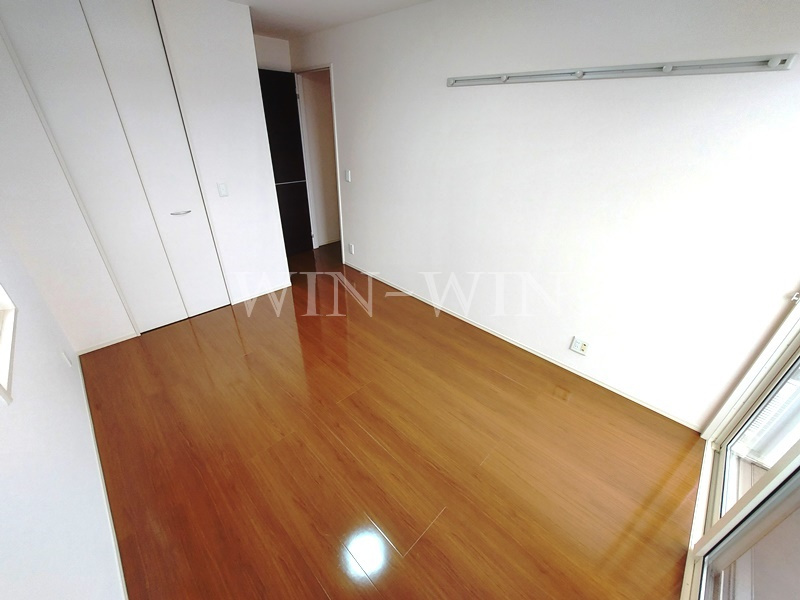 豊橋市牛川町字東側の一戸建ての寝室