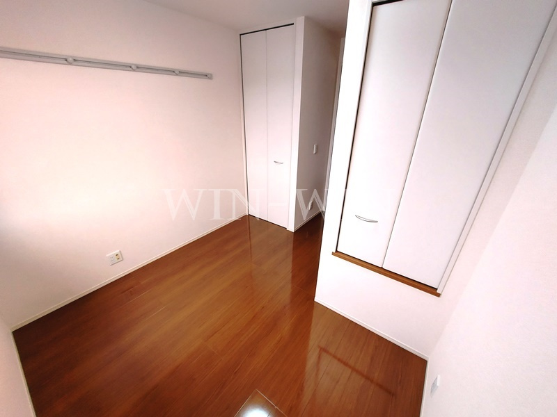 豊橋市牛川町字東側の一戸建ての寝室