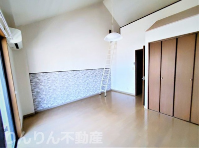 【洋室】 | アマデウスハウス | コンパクトで使いやすい洋室です