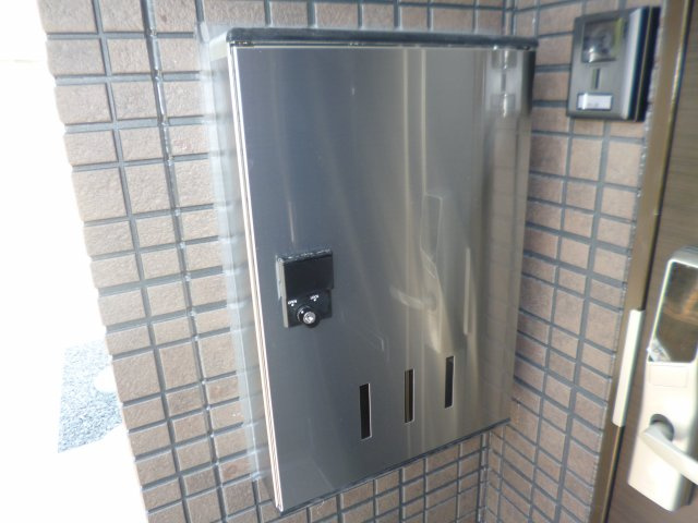 エピナールの設備|宅配ボックス