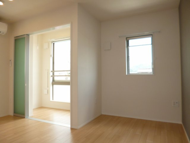 エピナールの居間・リビング