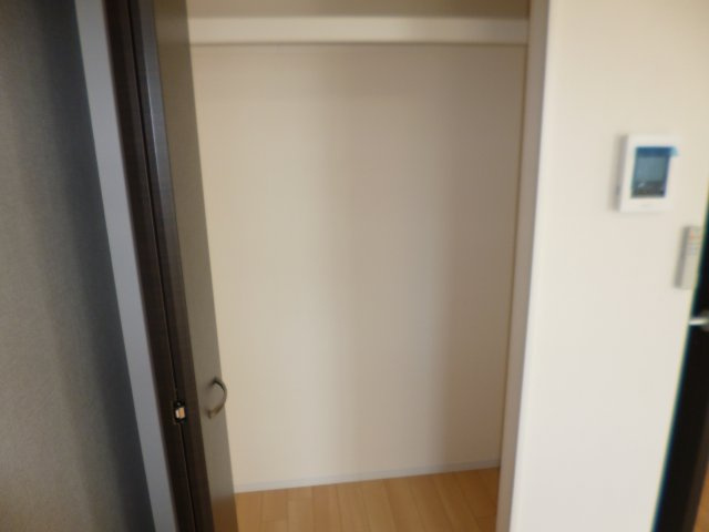 エピナールの収納