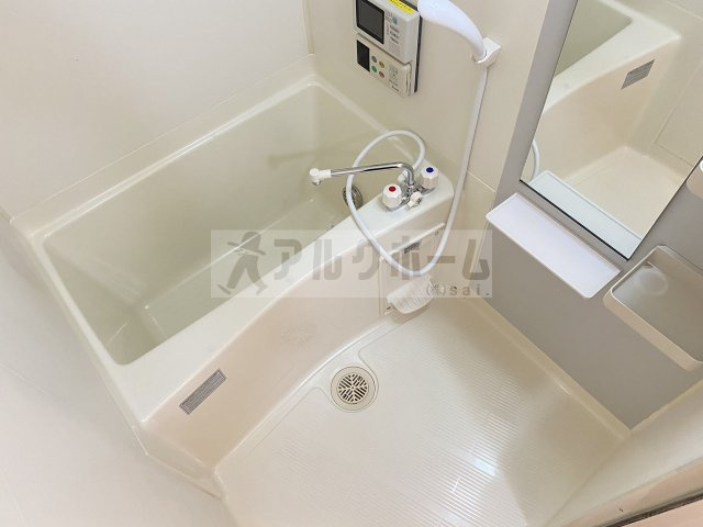 シャルム山本の浴室