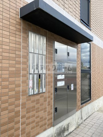 シャルム山本のエントランス