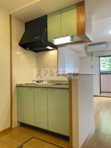 シャルム山本のキッチン