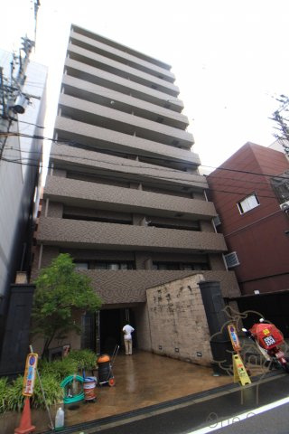 リーガル西天満Ⅱの外観