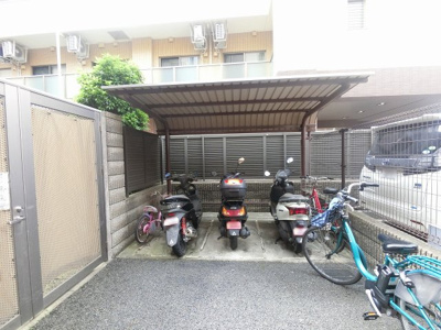 【その他共用部分】 | エクストール大森中央 | バイク置場です。
