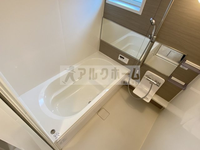 クリエ山本町南の浴室