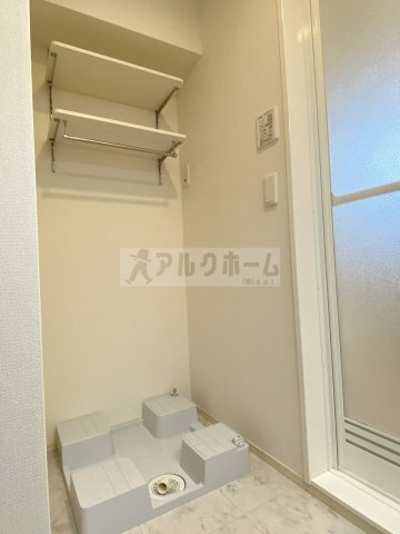 クリエ山本町南の洗面所