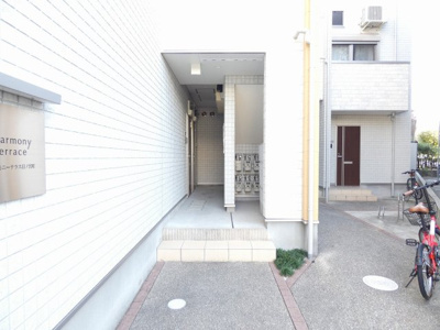 【エントランス】 | ハーモニーテラス日ノ宮町