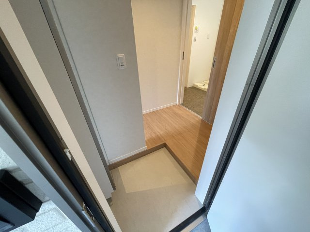 【玄関】