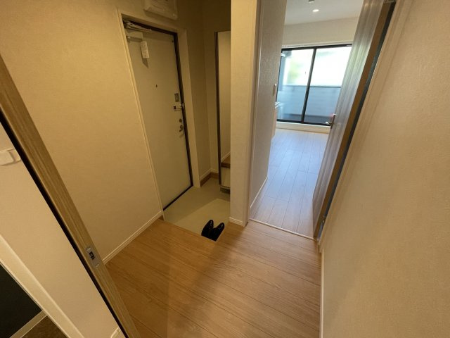【玄関】
