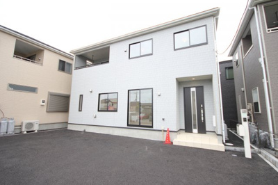 【外観】 | 早稲田5丁目2号棟3680 | 駐車スペース広いです