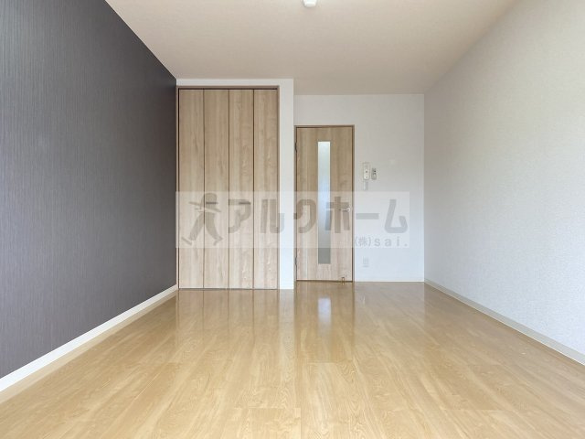 ステラウッドソレイユ惣社の居間・リビング