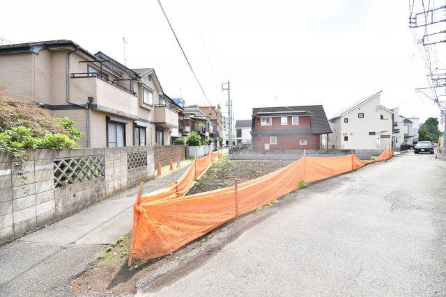 【外観】 | 南北両面道路 全室６帖のゆったり３LDK　新築分譲 最終１棟 | 現地　全２棟最終１棟　１号棟
