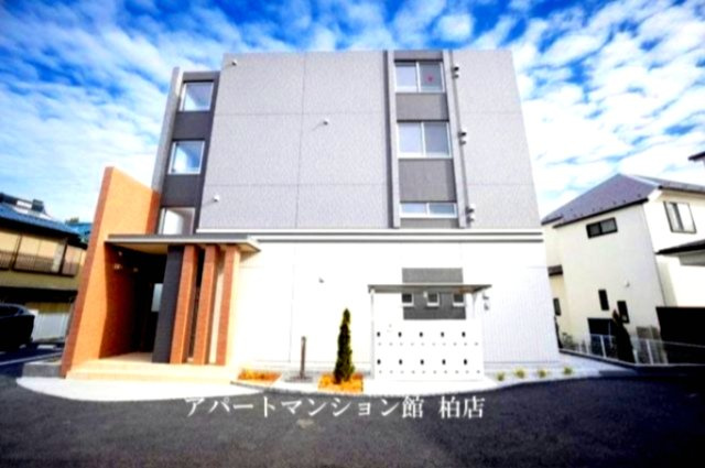 エレガントカーサⅢ