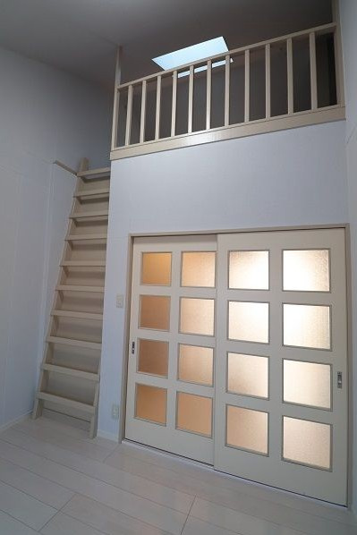 グレースコーポ合川【キャッシュバック対応物件】の洋室|使いやすいリビングです