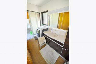 【独立洗面台】 | 加東市小沢 | 西側洗面所