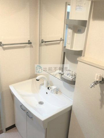 豊島区池袋２丁目の賃貸マンションの洗面所