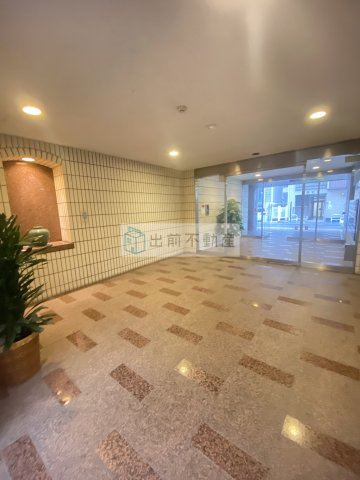 豊島区池袋２丁目の賃貸マンションのロビー