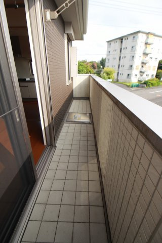ファーストヒル竹山のバルコニー