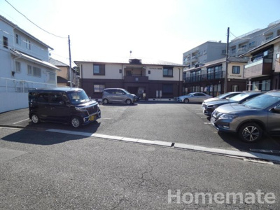 【駐車場】 | ロイヤルパレス六番館