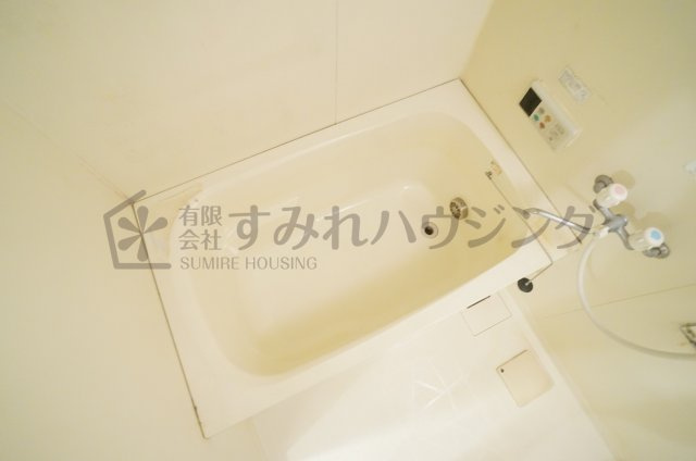 サンセール宝塚の浴室|参考、同建物・反転間取りの号室