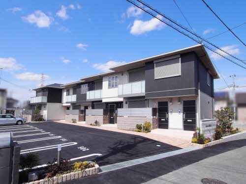 シャーメゾンいろは３の外観