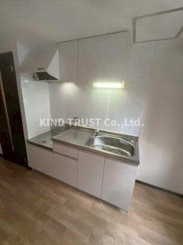 オーナーズマンション天六のキッチン|コンパクトなキッチンで掃除もラクラク