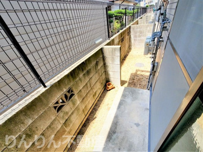 【バルコニー】 | メゾンSHIMIZU | 開放的で明るい空間を演出してくれるバルコニーです