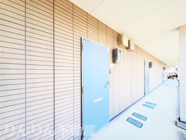 【ロビー】 | メゾンSHIMIZU | 毎日通るロビーはこのようになっています