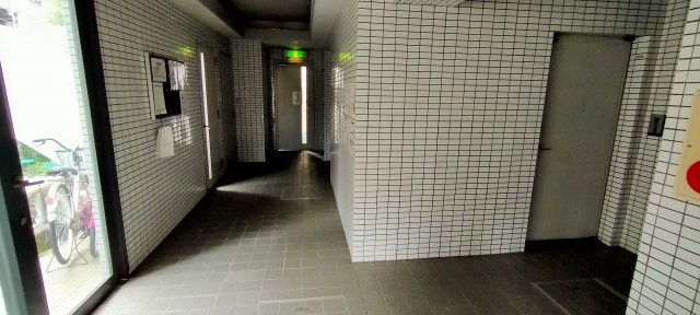 グランデール京橋のその他共用部分|共用スペースも綺麗です。