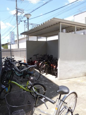 【駐輪場】 | ドムールコスモス魚崎