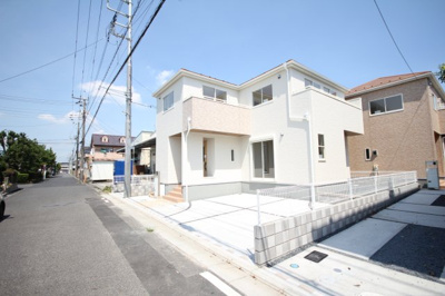 【前面道路含む現地写真】 | 三郷市早稲田6丁目　1号棟