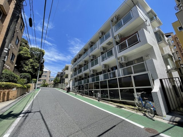 ペガサスマンション白山の外観