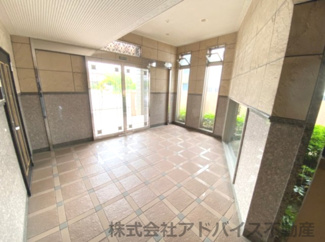 【ロビー】